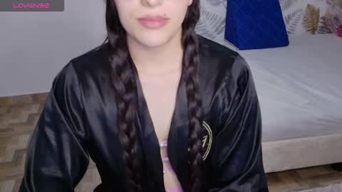 Cattleya online show from 03/16/26, 08:02