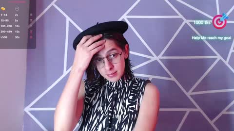 cava_pretty online show from 01/06/25, 11:51