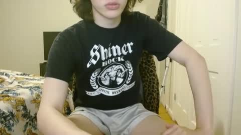 Snapshot of cayjorrr chatting on 01/10/25, 02:25 222cayyy online show from 01/10/25, 02:25