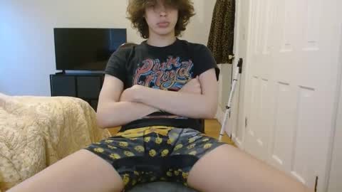 Snapshot of cayjorrr chatting on 01/13/25, 09:42 222cayyy online show from 01/13/25, 09:42