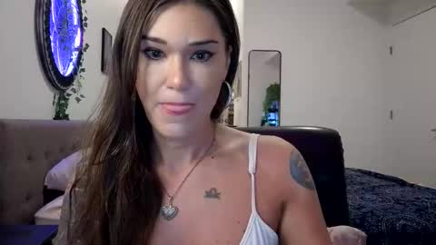 Cayla online show from 11/13/25, 01:15