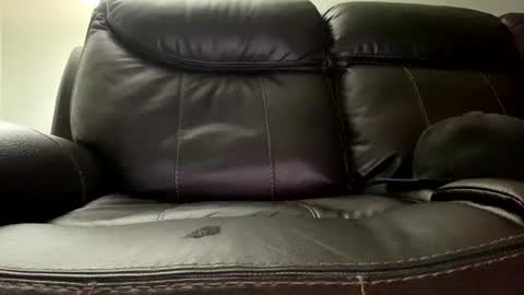 Snapshot of cayuga88 chatting on 11/03/25, 08:37 cayuga88 online show from 11/03/25, 08:37