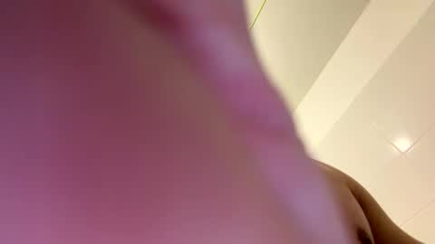 Matthiiieeeuuu online show from 05/03/26, 05:35