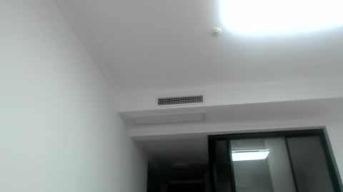 Snapshot of cbz112233 chatting on 12/21/24, 05:29 ANNYANNY online show from 12/21/24, 05:29