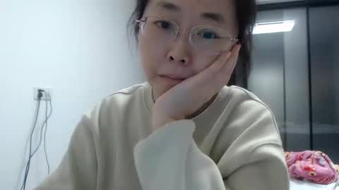 Snapshot of cbz112233 chatting on 02/12/25, 03:16 ANNYANNY online show from 02/12/25, 03:16