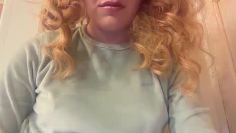 Snapshot of cclavender chatting on 03/03/26, 11:21 Claire online show from 03/03/26, 11:21