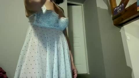 cclovefrench online show from 04/17/26, 09:29