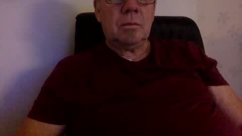 Snapshot of ccpower chatting on 01/19/25, 09:55 ccpower online show from 01/19/25, 09:55