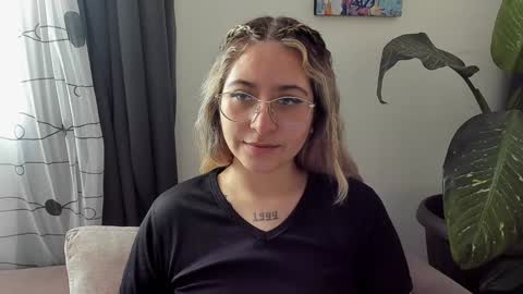 ccuteass online show from 12/07/24, 03:41