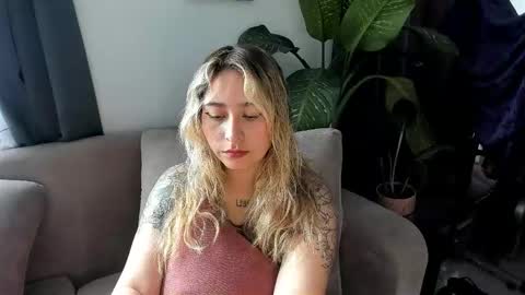 ccuteass online show from 01/11/25, 06:54