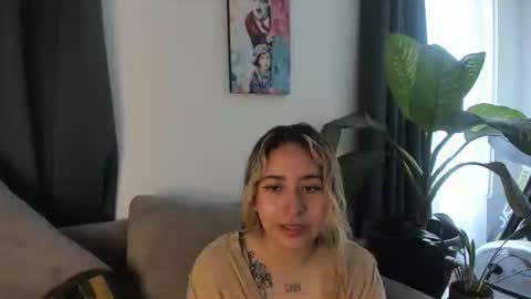 ccuteass online show from 02/14/25, 03:47