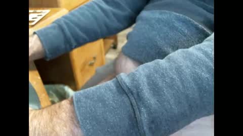 CCzt154 online show from 12/27/24, 04:21