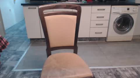 LUCY online show from 04/07/26, 10:53