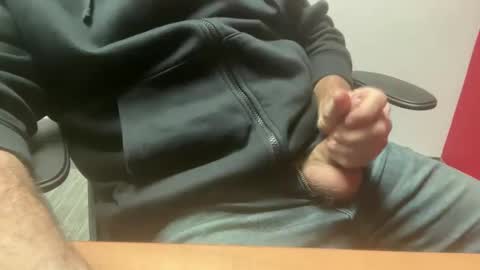 Snapshot of cdndad chatting on 11/18/25, 10:14 cdndad online show from 11/18/25, 10:14