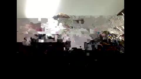 Snapshot of cece_vibez chatting on 10/05/25, 04:44 cece_vibez online show from 10/05/25, 04:44