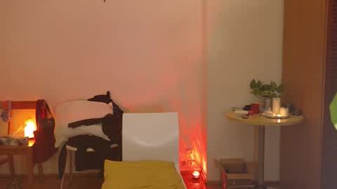 Ametrine online show from 10/27/25, 09:52