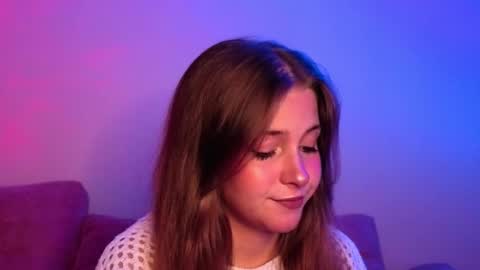 Lina  online show from 10/06/25, 07:11