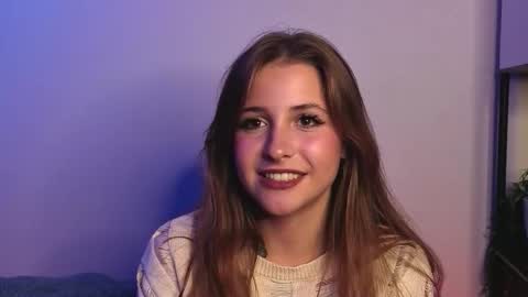 Lina  online show from 10/17/25, 07:05