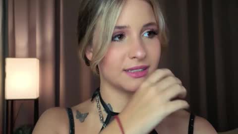 Lina  online show from 03/26/26, 07:08