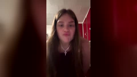 Snapshot of cecerose813 chatting on 04/08/26, 06:02 cecerose813 online show from 04/08/26, 06:02