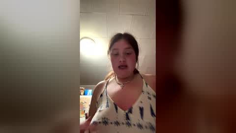 Snapshot of cecerose813 chatting on 04/10/26, 12:27 cecerose813 online show from 04/10/26, 12:27