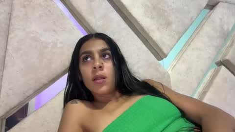 ceci1218 online show from 04/06/26, 04:46