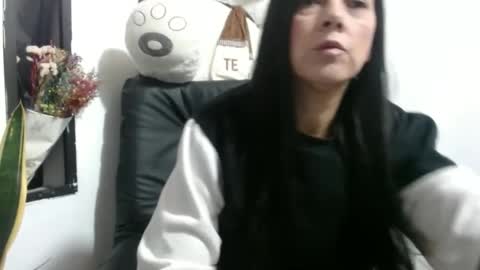 ceci online show from 09/19/25, 01:29