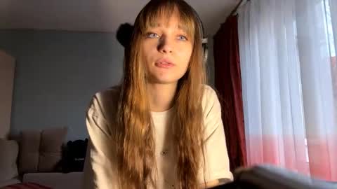 Lily online show from 11/20/25, 12:16