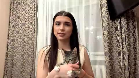 Darina online show from 03/24/26, 05:18