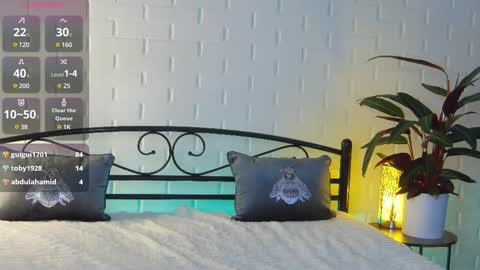 Snapshot of cecillaj chatting on 03/10/25, 12:07 cecillaj online show from 03/10/25, 12:07