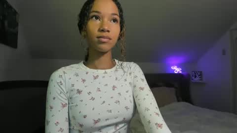 CEDAYA555 online show from 12/04/24, 09:07