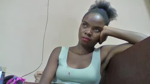 Snapshot of cedia837872 chatting on 04/07/26, 05:02 cedia837872 online show from 04/07/26, 05:02