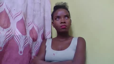 Snapshot of cedia837872 chatting on 04/09/26, 05:18 cedia837872 online show from 04/09/26, 05:18