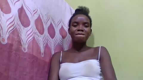 Snapshot of cedia837872 chatting on 04/12/26, 03:06 cedia837872 online show from 04/12/26, 03:06