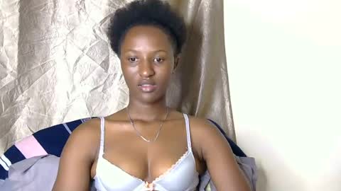 cee_queen online show from 07/05/26, 06:59