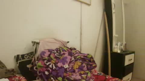 celeste198694 online show from 04/07/26, 04:18