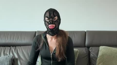 celeste grayson online show from 06/14/26, 08:27