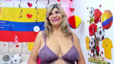 Snapshot of celeste_lincon chatting on 06/28/26, 10:49 Celeste Lincon online show from 06/28/26, 10:49