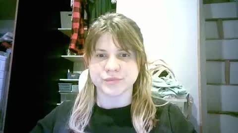 celeste_naughty_ online show from 03/19/26, 10:52