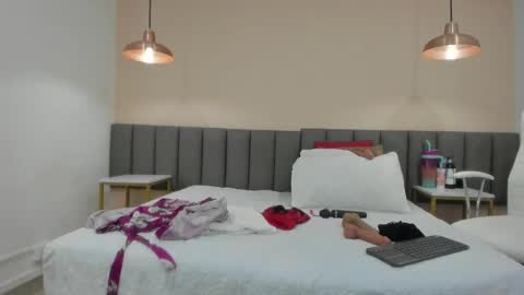 celeste_smmith_ online show from 02/25/25, 03:20