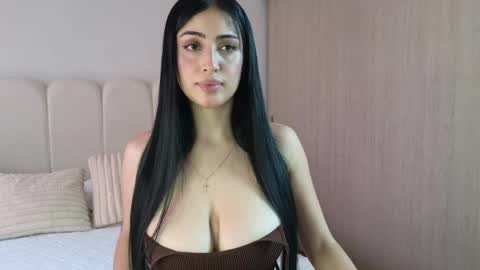 Celeste Tailor online show from 05/13/26, 08:16