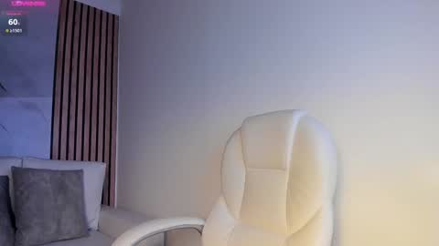 CELEST   online show from 12/03/24, 09:23