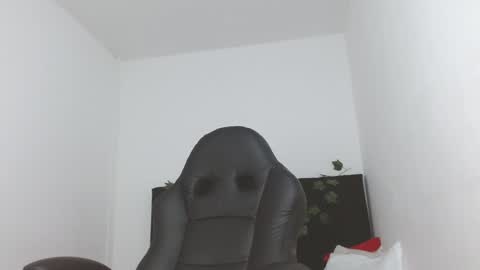 celesteayase online show from 01/22/25, 10:37