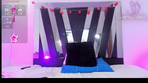 Mariana online show from 03/18/26, 05:27