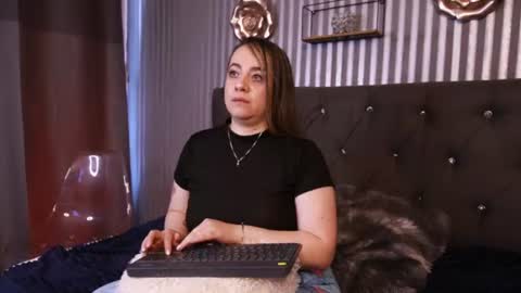 celesteebluee online show from 07/10/26, 03:58