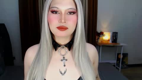 CELESTE IGYoshi Tian online show from 01/14/25, 09:24