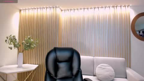 Snapshot of celestemoonx1 chatting on 02/20/26, 02:41 Celeste Moon online show from 02/20/26, 02:41