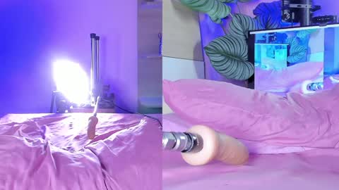 The girl of your eyes  online show from 12/29/24, 01:24