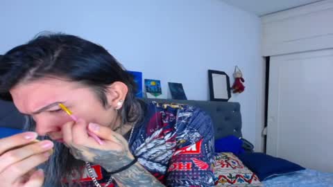 I am Valentinn online show from 04/05/26, 10:40