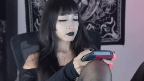   online show from 05/27/26, 02:52
